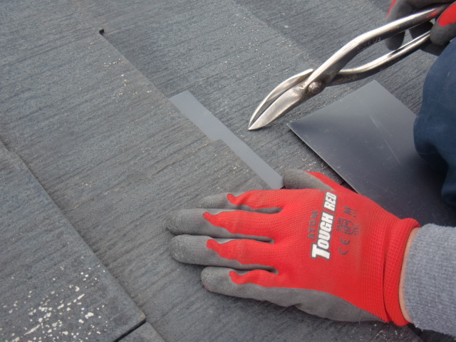 岸和田市尾生町のスレート瓦の補修