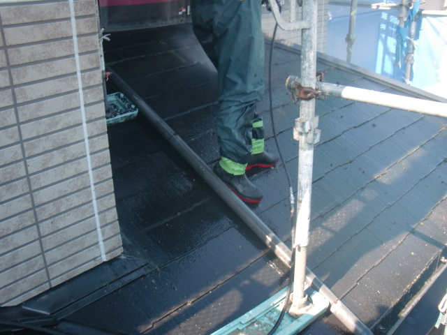 岸和田市尾生町の下屋も洗浄