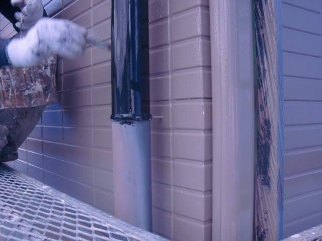 岸和田市尾生町の雨樋塗装