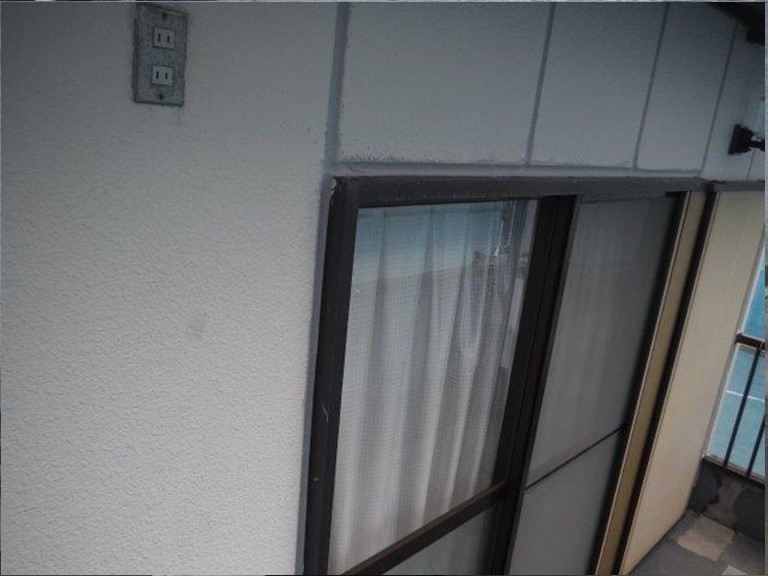 岸和田市の窓周りのシーリング