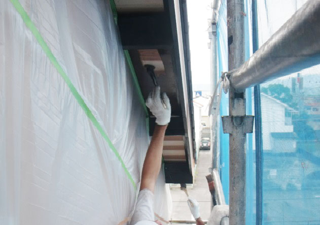 貝塚市永吉で軒天井塗装