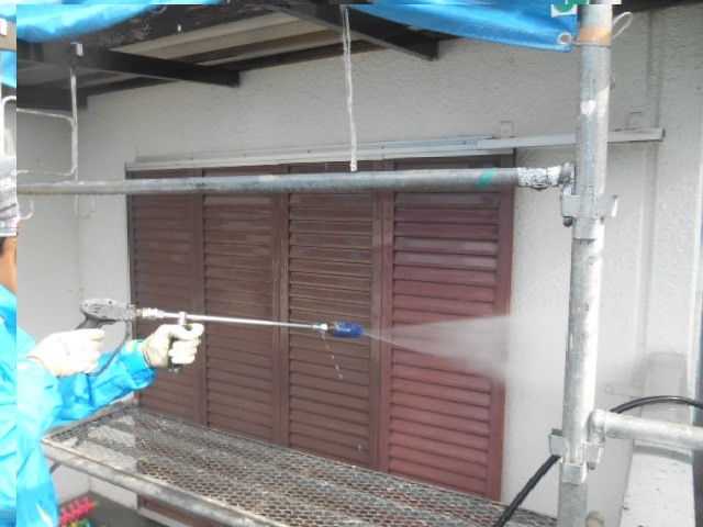 岸和田市天神山町の外壁洗浄