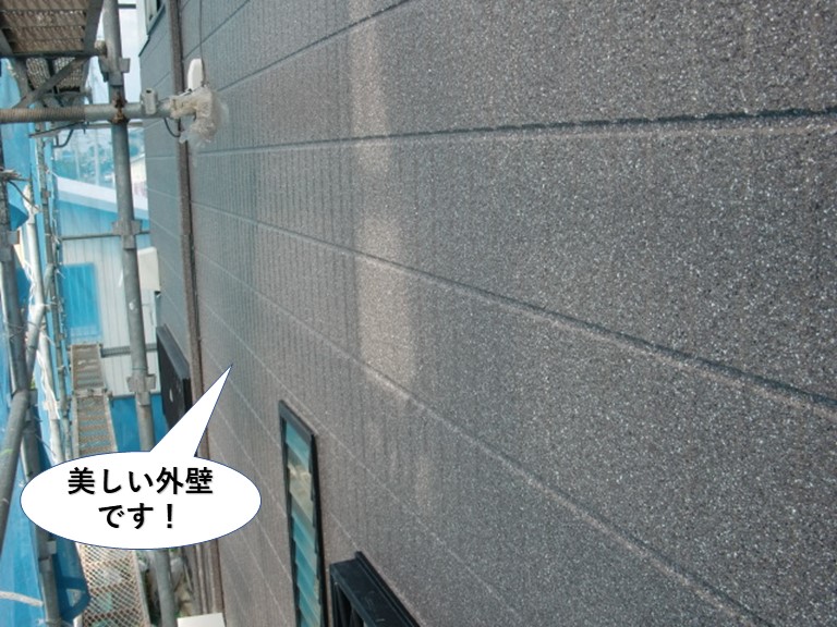 泉大津市の美しい外壁です