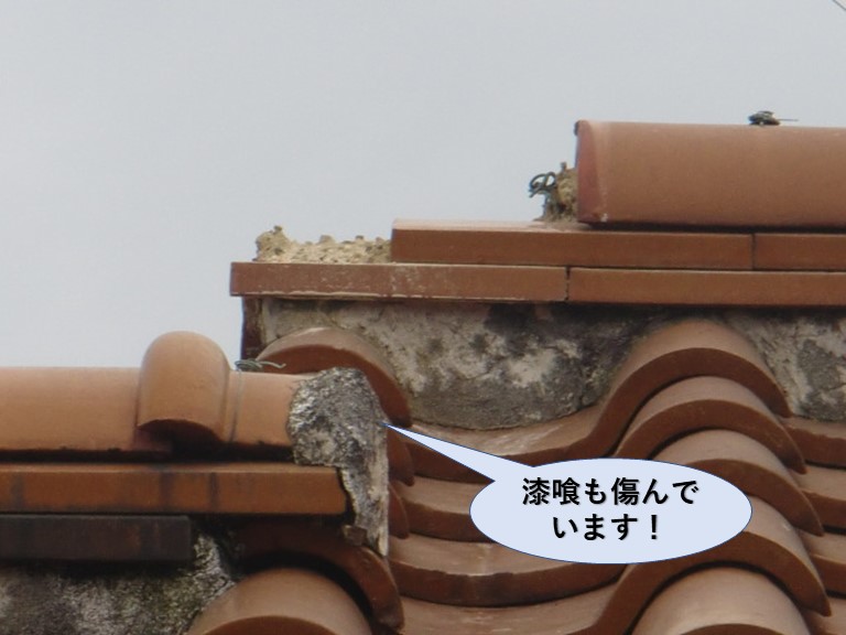 和泉市の漆喰も傷んでいます