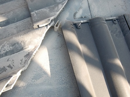 岸和田市土生町で洋瓦(エアルーフフレンチ）の屋根葺き替え