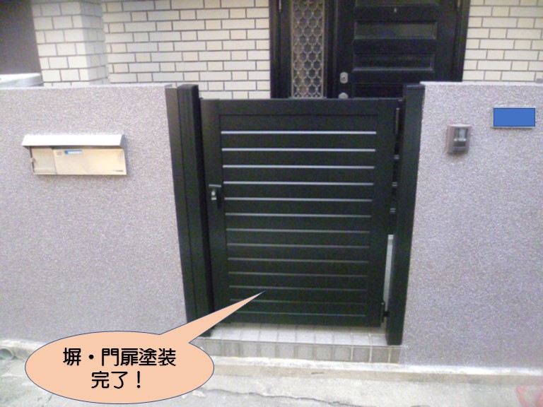 岸和田市紙屋町の門扉塗装完了