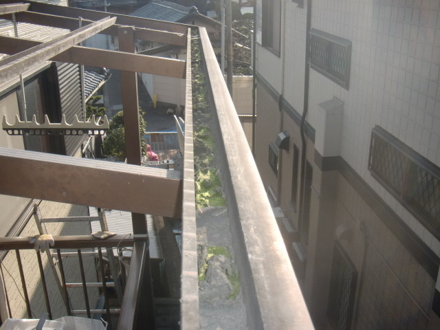 岸和田市吉井町波板張替工事