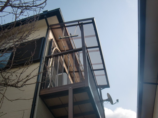 岸和田市吉井町波板張替工事