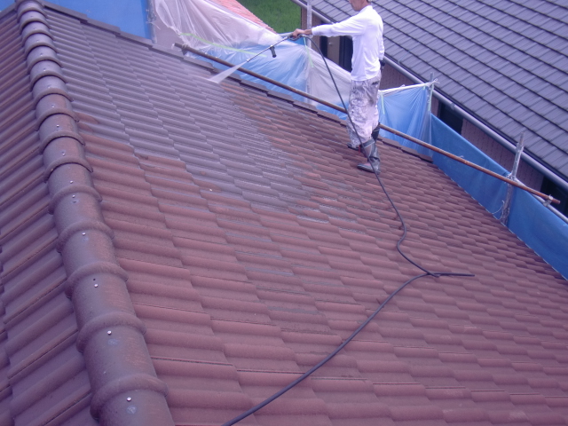 岸和田市西之内町のセメント瓦の高圧洗浄