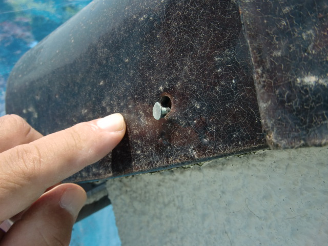 泉北郡忠岡町のケラバ瓦の釘