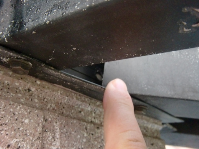 岸和田市上松町のテラス屋根のビス現調