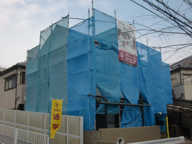 和歌山市善明寺の足場を養生