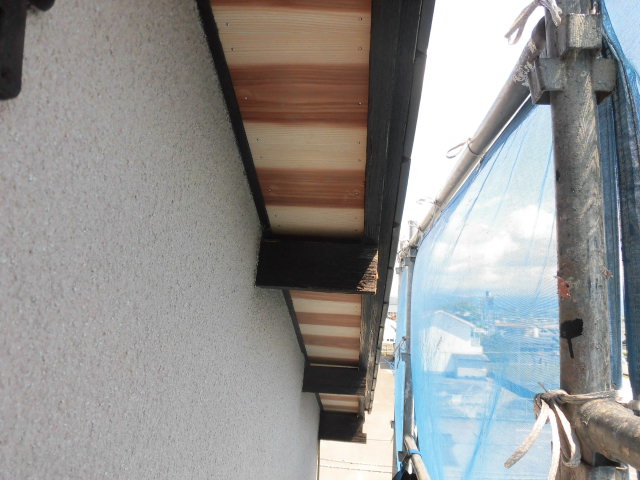 貝塚市永吉で軒天井上張り完了