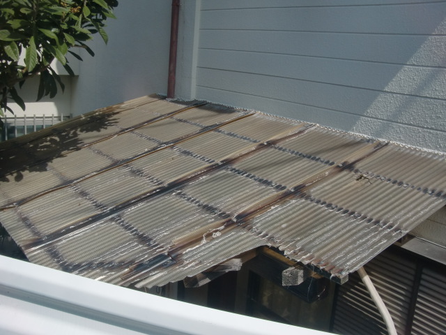 岸和田市尾生町の1階のテラス屋根現況
