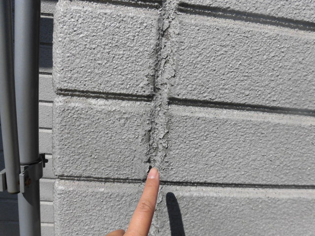 高石市のALCパネルの継ぎ目の劣化