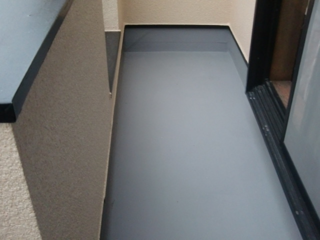 貝塚市のベランダトップコート完了