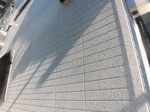 岸和田市三田町の外壁塗装仕上げ