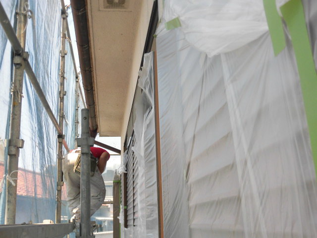 泉北郡忠岡町の各所養生作業