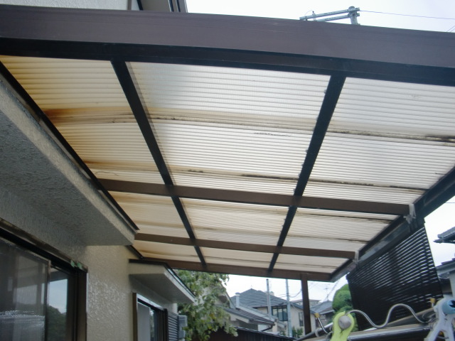 岸和田市の張り替え前の波板