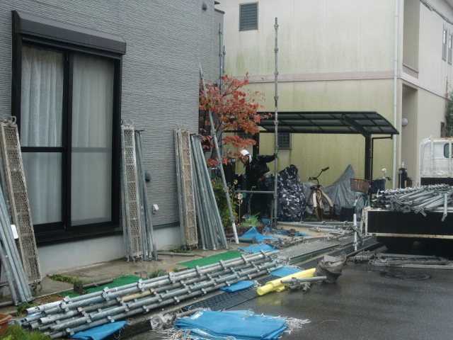 貝塚市の足場設置