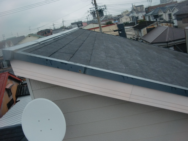 岸和田市の増築部の屋根はスレート瓦です