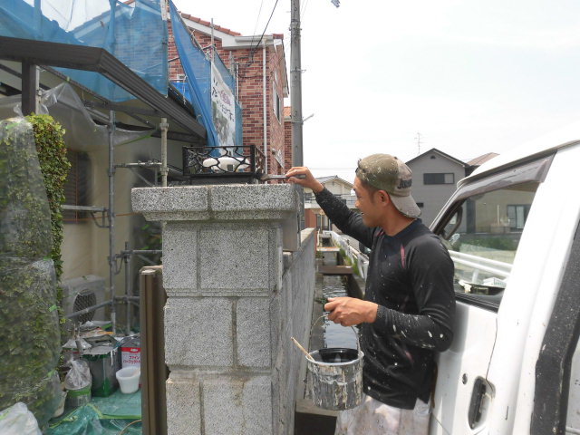 泉北郡忠岡町の外壁塗装で外灯塗装