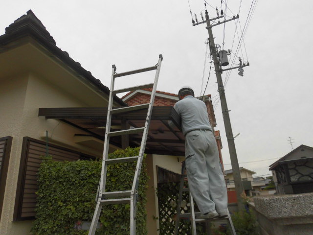 泉北郡忠岡町の波板張替/張りじまいは端から