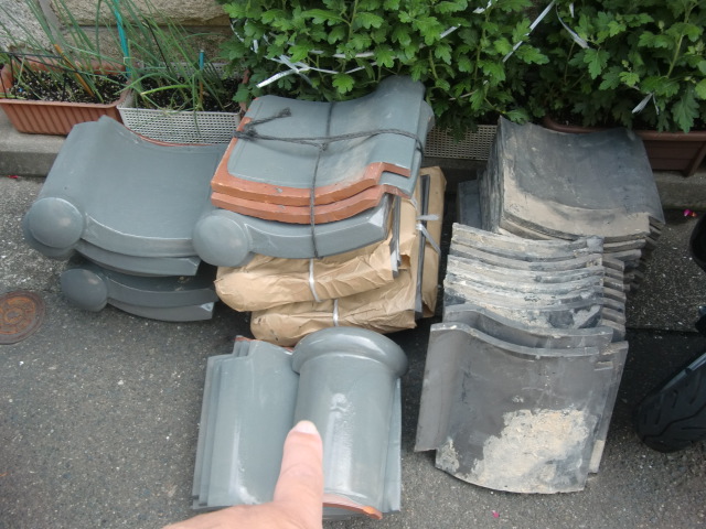 和泉市で使用する釉薬瓦