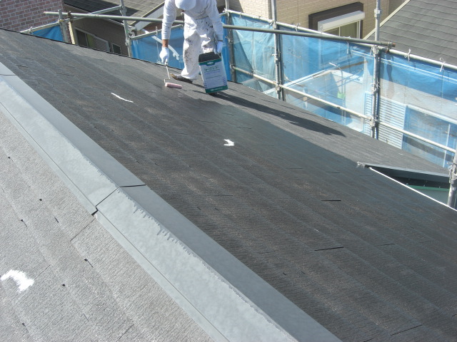 貝塚市半田の屋根下塗り