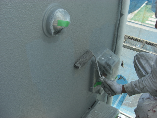 貝塚市半田の外壁上塗り