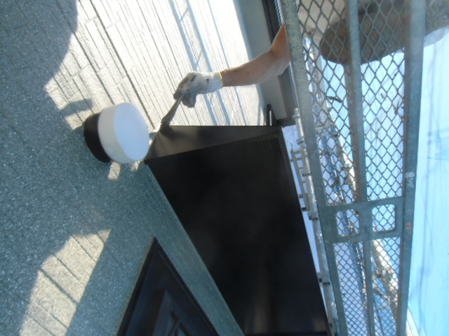 岸和田市西之内町の庇塗装