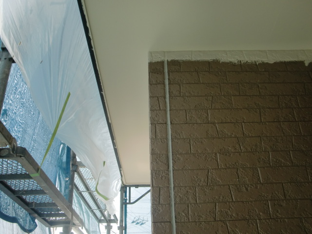 岸和田市八田町の軒天井など塗装