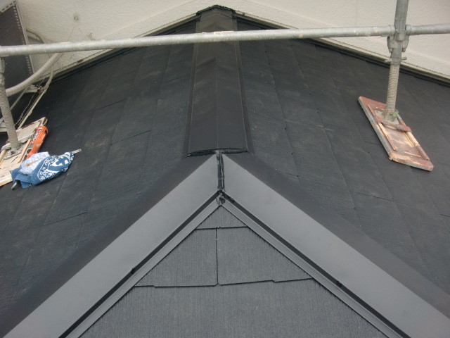 岸和田市の下屋葺き替え完了