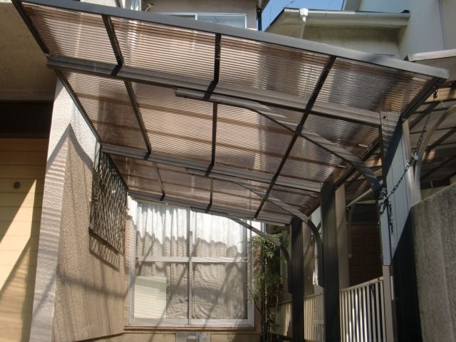 岸和田市の波板張替え完了です！