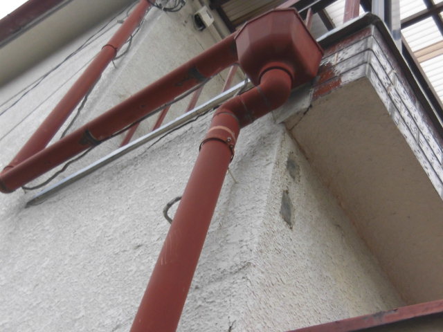 岸和田市藤井町の雨樋劣化状況