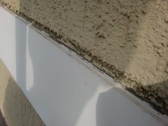 岸和田市西之内町の外壁の帯