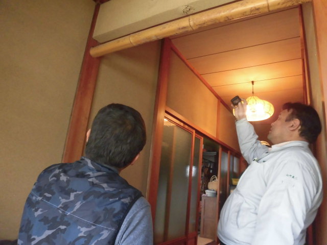 岸和田市土生町の屋根葺き替えの現地調査