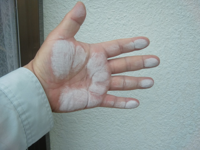 泉南郡岬町のチョーキングを起こした外壁