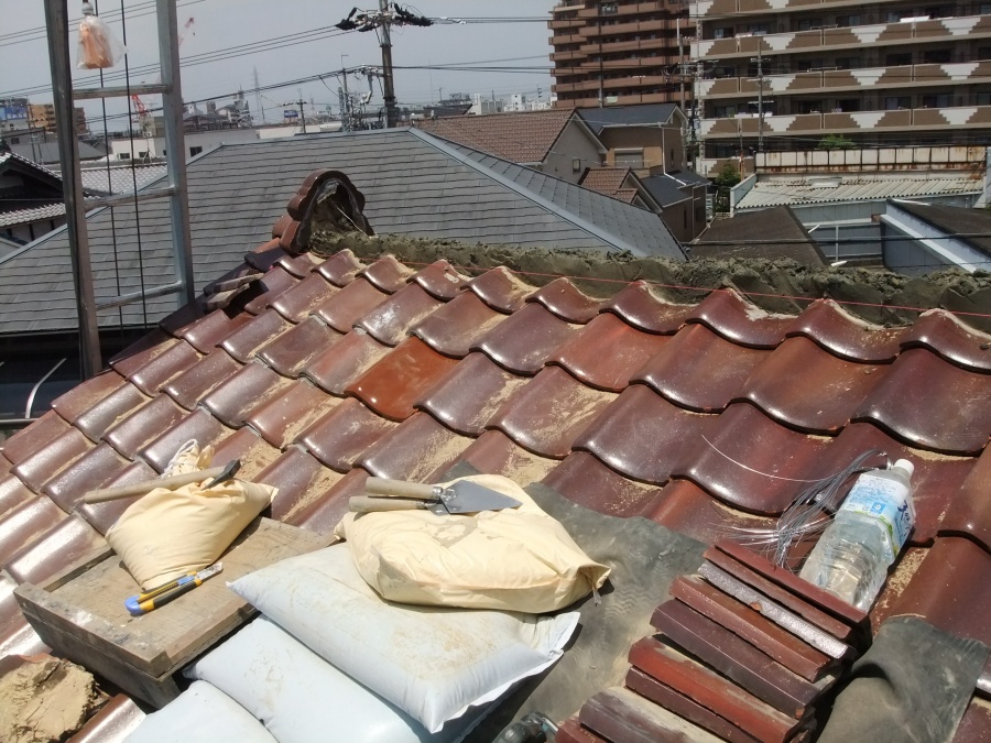 岸和田市作才町の棟土積みです！