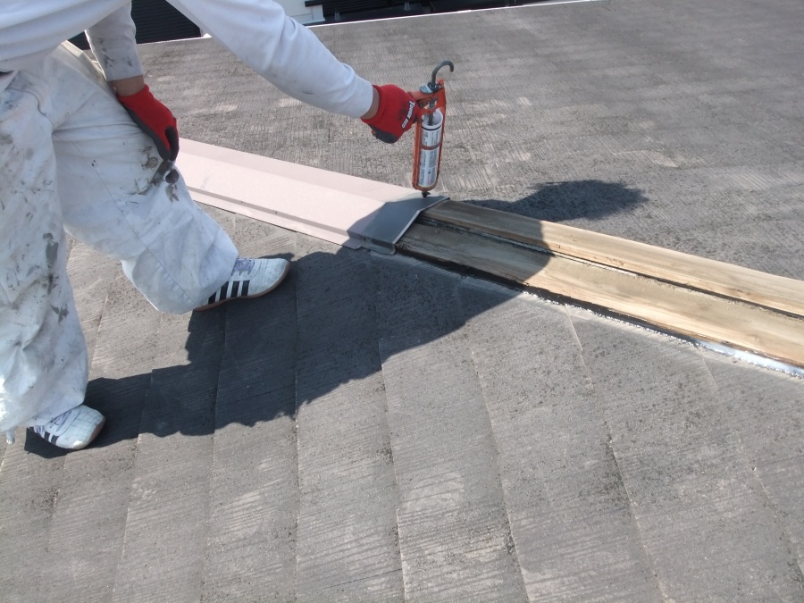 泉佐野市鶴原ののぼり棟の板金復旧