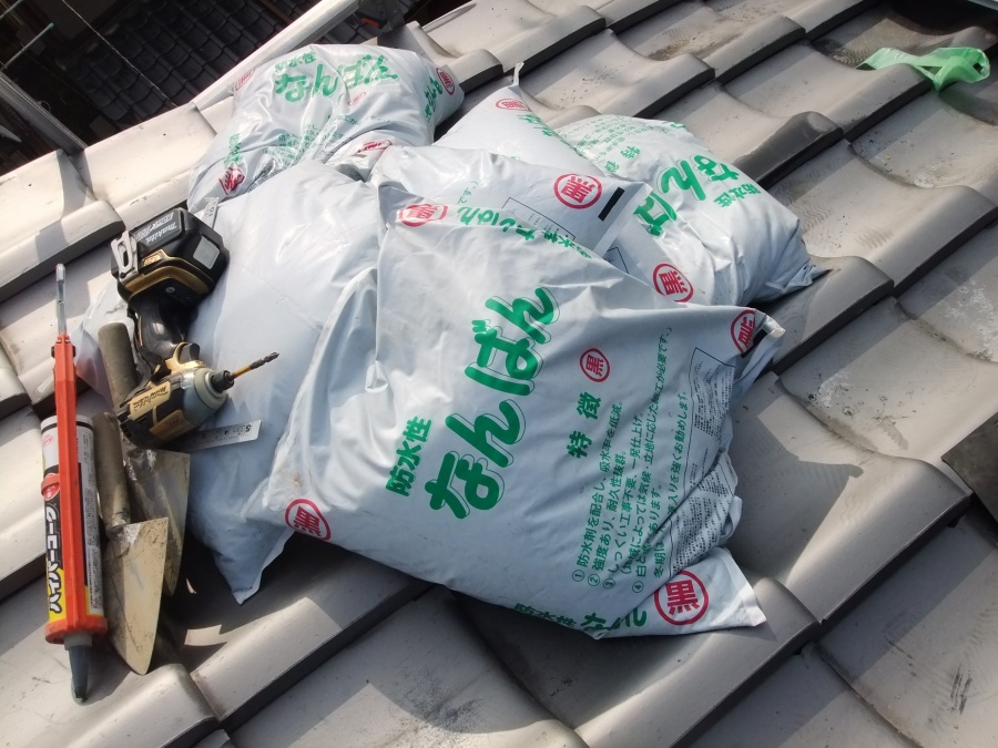 泉大津市の屋根で使用するなんばんです