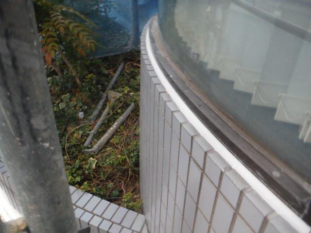 貝塚市のサッシ回りのシーリング打ち替え完了