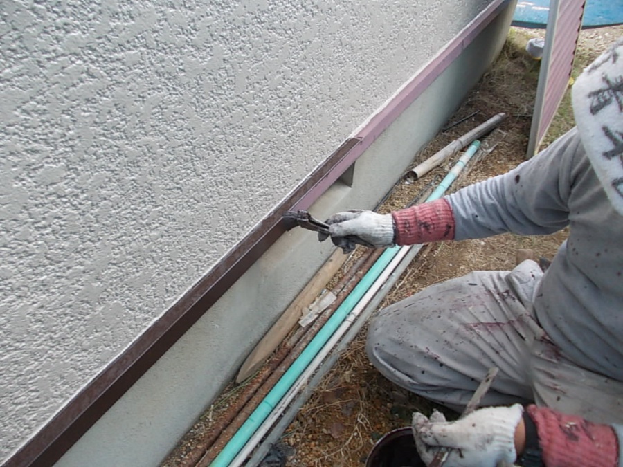 岸和田市天神山町の水切り塗装