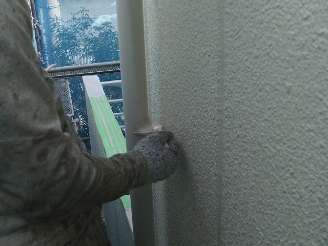 貝塚市の雨樋など塗装