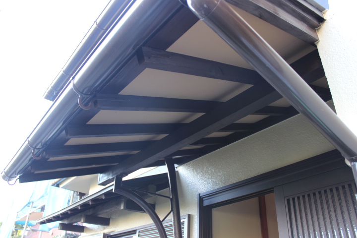 岸和田市の木部塗装