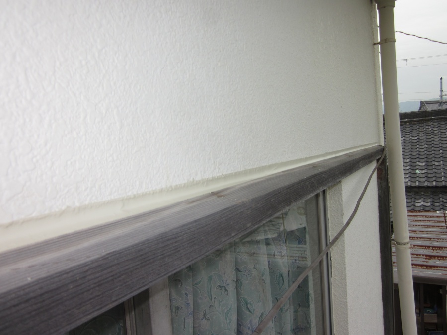 和泉市の窓周りのシーリング打ち替え後
