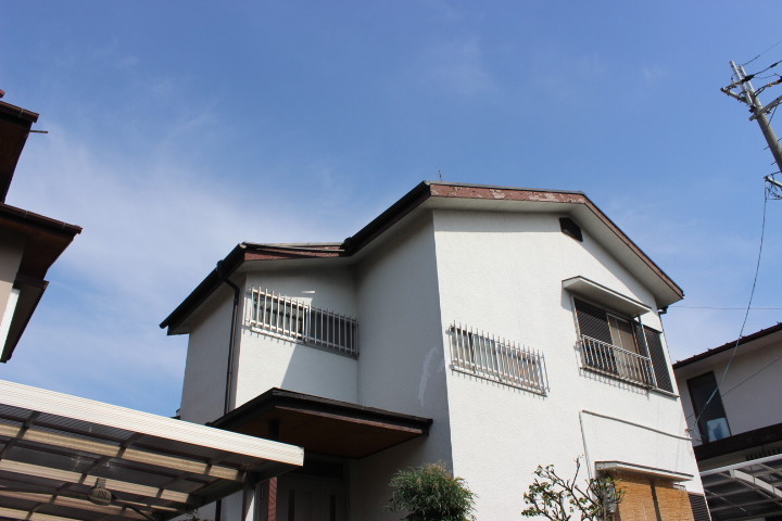 岸和田市摩湯町の屋根の破風板と鼻隠し現況