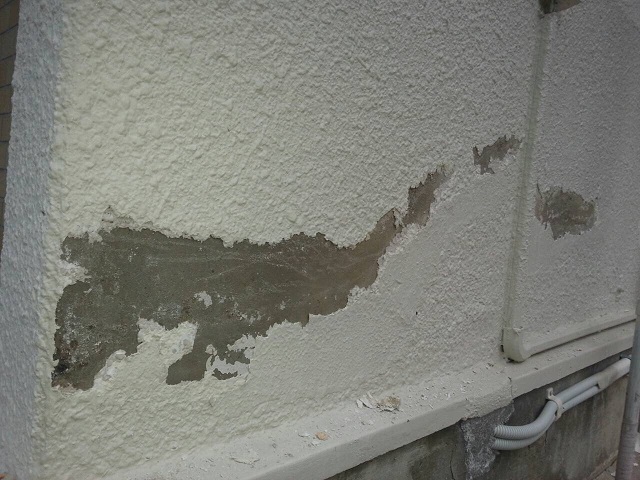 岸和田市天神山町の塗装の浮き補修