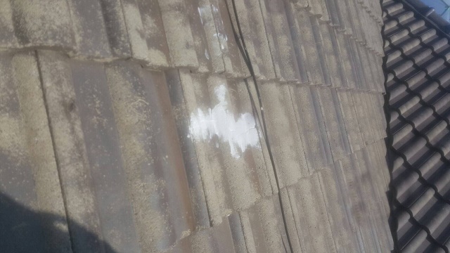 泉南郡岬町のセメント瓦の補修