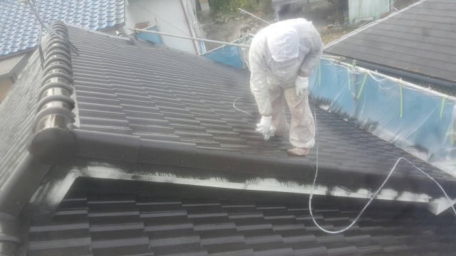 泉南郡岬町の屋根中塗り